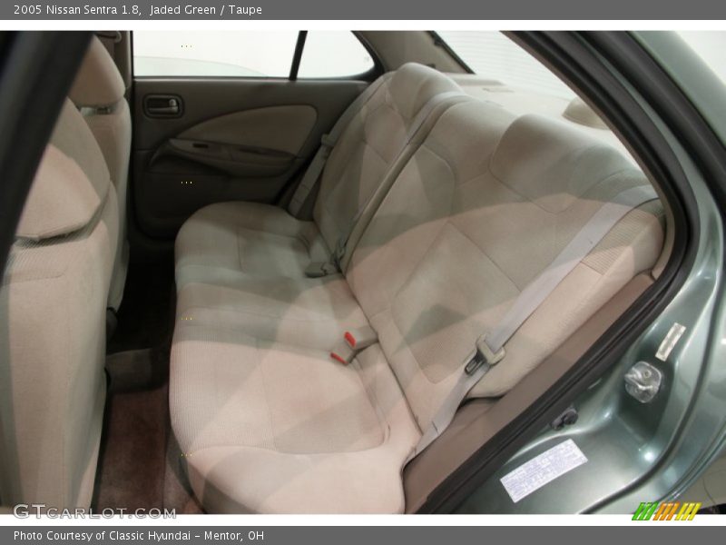 Jaded Green / Taupe 2005 Nissan Sentra 1.8