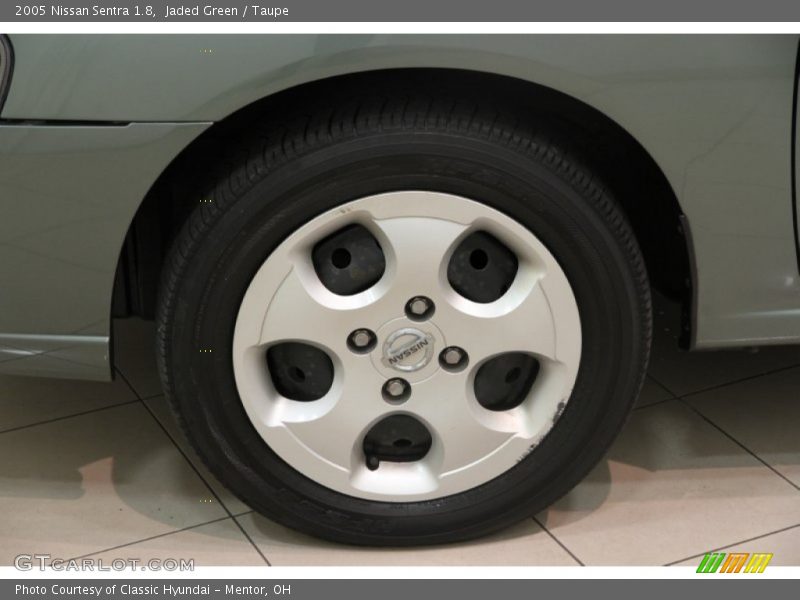 Jaded Green / Taupe 2005 Nissan Sentra 1.8