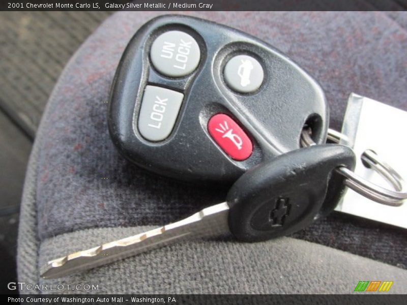 Galaxy Silver Metallic / Medium Gray 2001 Chevrolet Monte Carlo LS