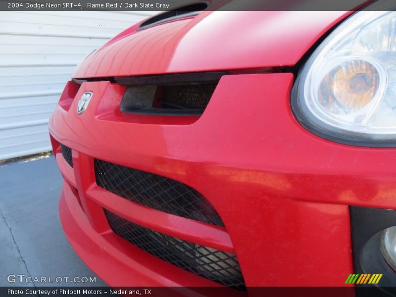 Flame Red / Dark Slate Gray 2004 Dodge Neon SRT-4