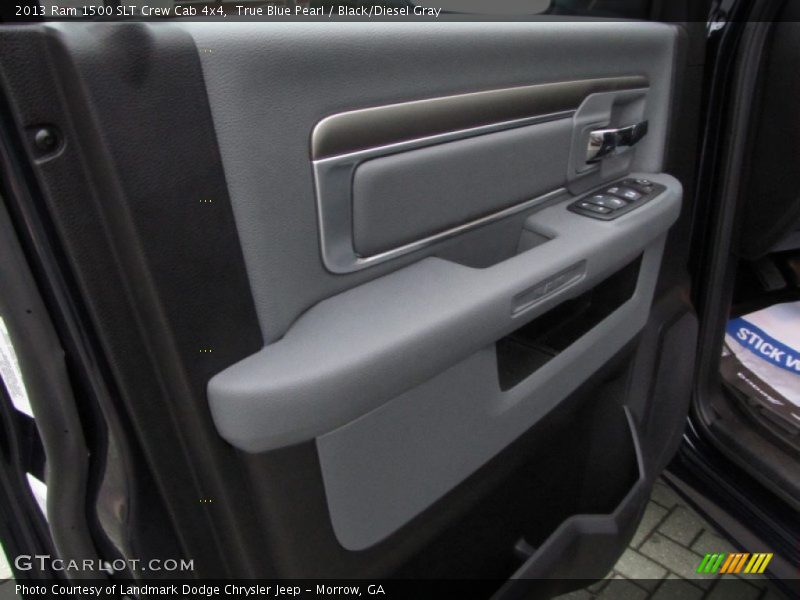 True Blue Pearl / Black/Diesel Gray 2013 Ram 1500 SLT Crew Cab 4x4