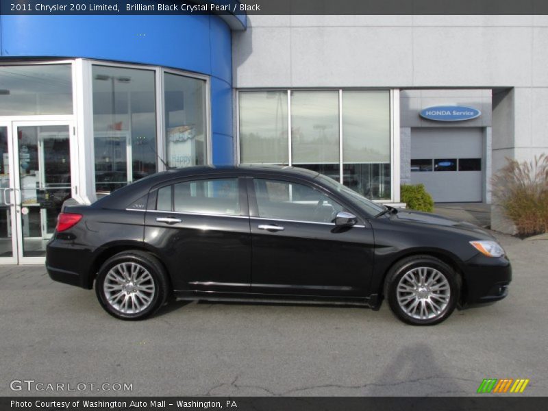 Brilliant Black Crystal Pearl / Black 2011 Chrysler 200 Limited