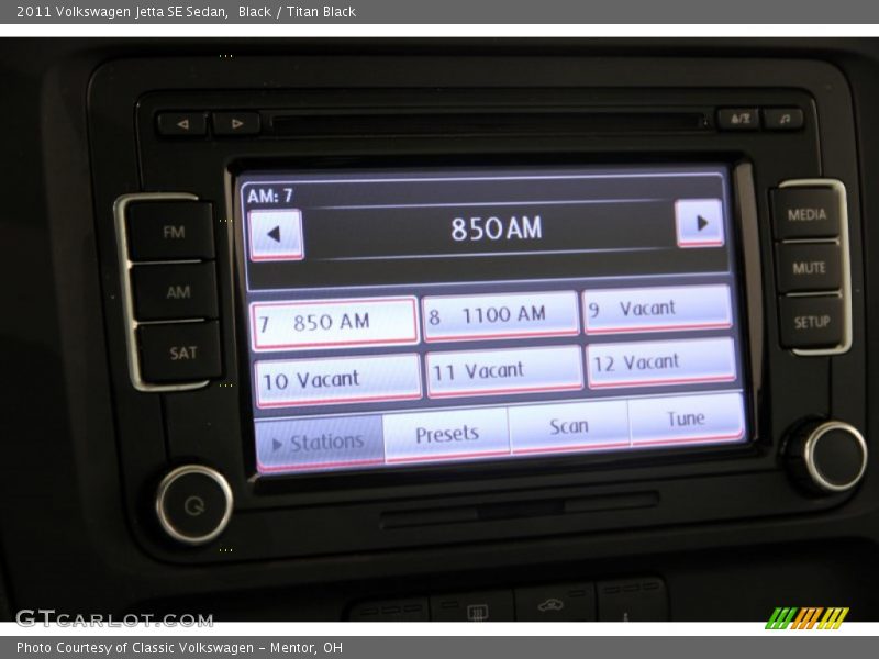 Black / Titan Black 2011 Volkswagen Jetta SE Sedan