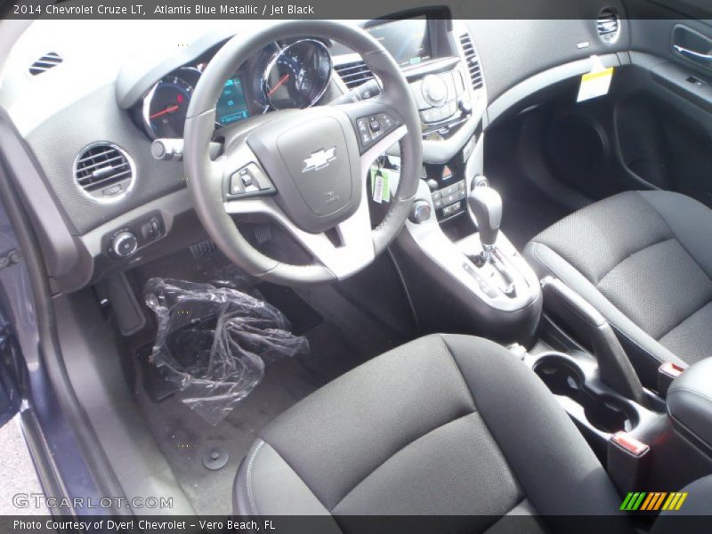 Atlantis Blue Metallic / Jet Black 2014 Chevrolet Cruze LT