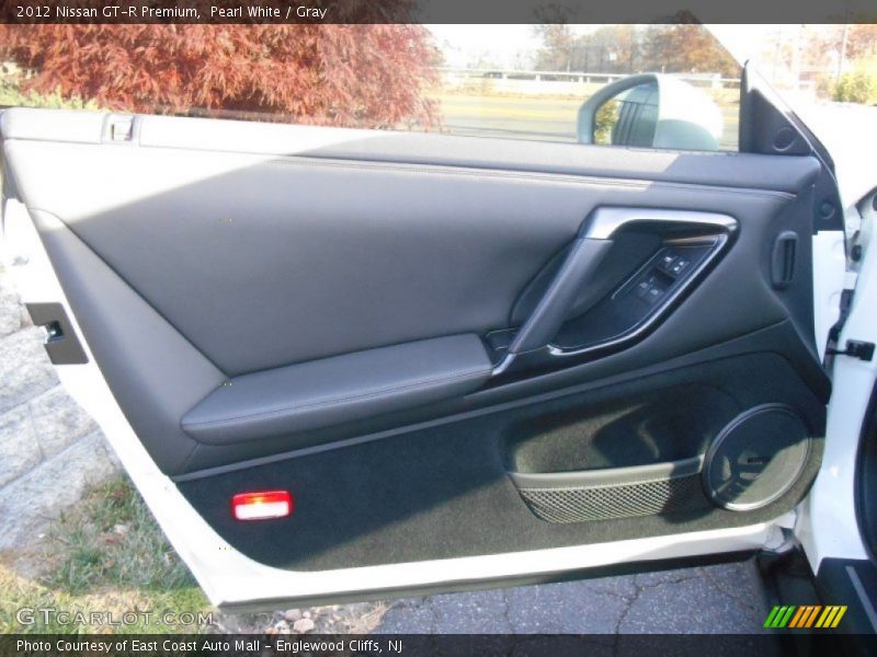 Door Panel of 2012 GT-R Premium