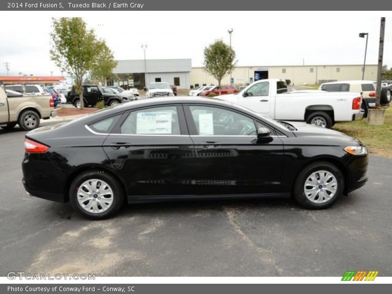  2014 Fusion S Tuxedo Black