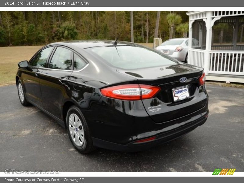 Tuxedo Black / Earth Gray 2014 Ford Fusion S