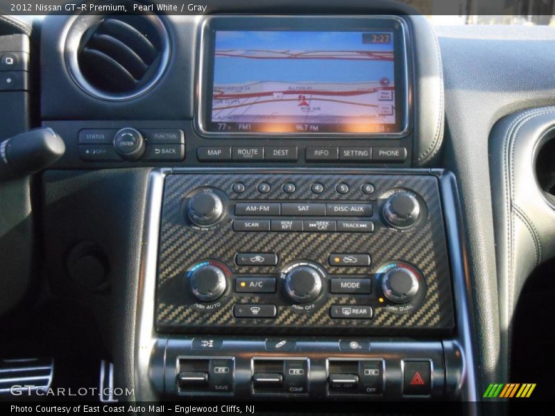 Controls of 2012 GT-R Premium