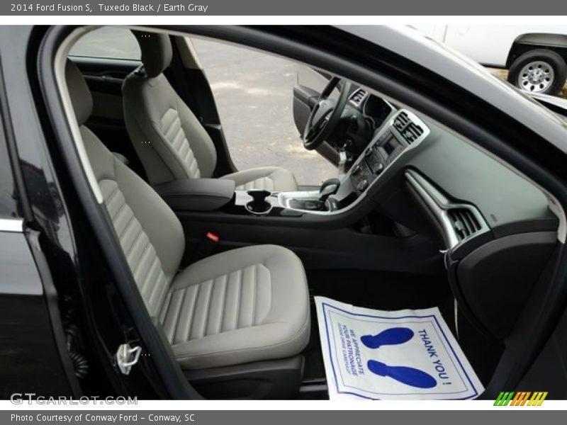 Tuxedo Black / Earth Gray 2014 Ford Fusion S