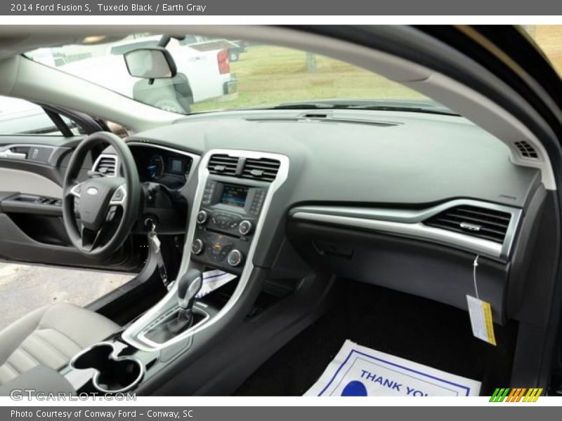 Tuxedo Black / Earth Gray 2014 Ford Fusion S