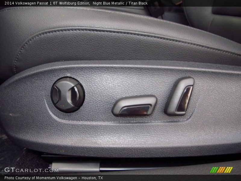 Night Blue Metallic / Titan Black 2014 Volkswagen Passat 1.8T Wolfsburg Edition
