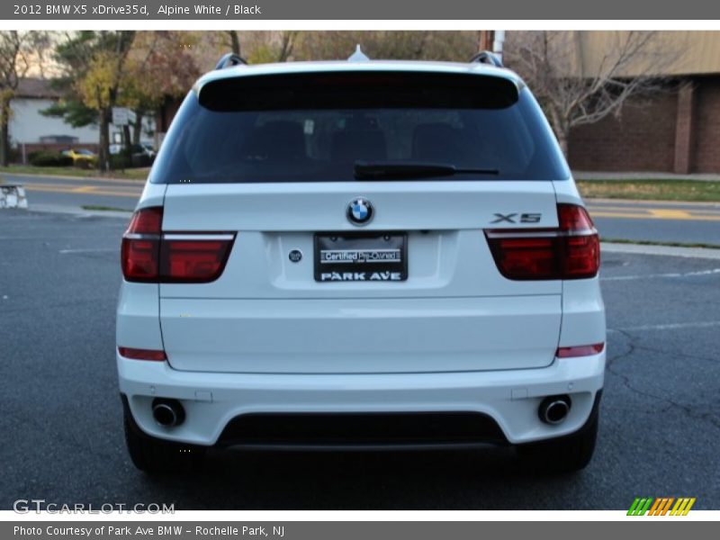 Alpine White / Black 2012 BMW X5 xDrive35d