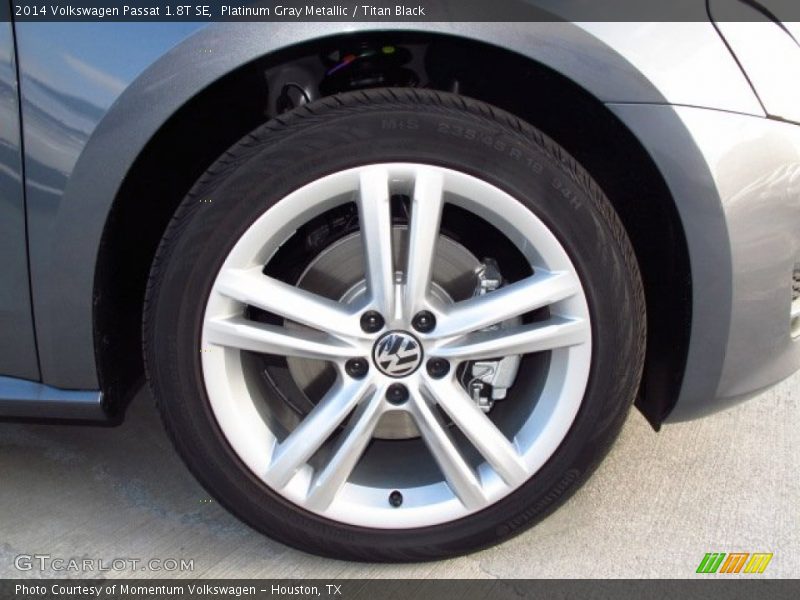 Platinum Gray Metallic / Titan Black 2014 Volkswagen Passat 1.8T SE