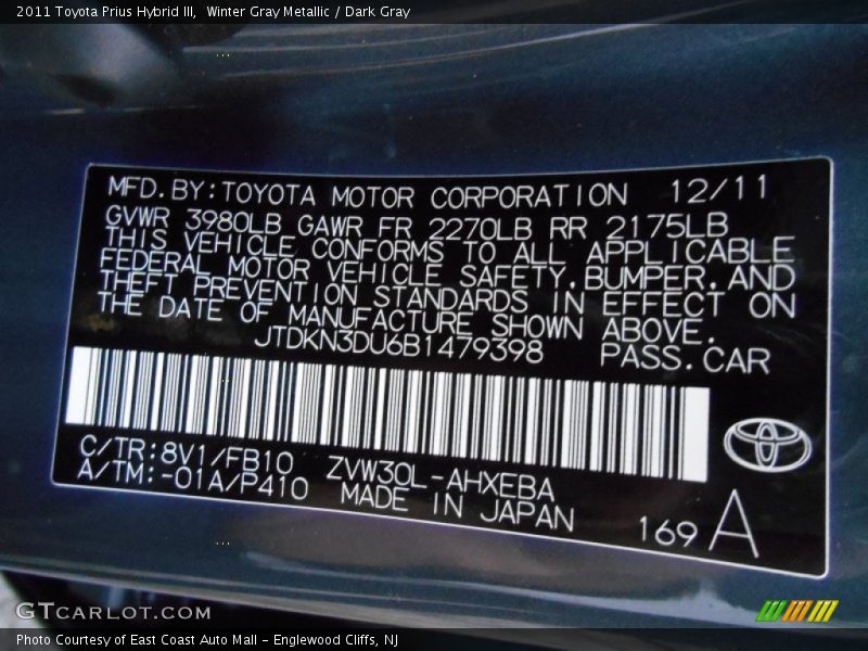 Winter Gray Metallic / Dark Gray 2011 Toyota Prius Hybrid III