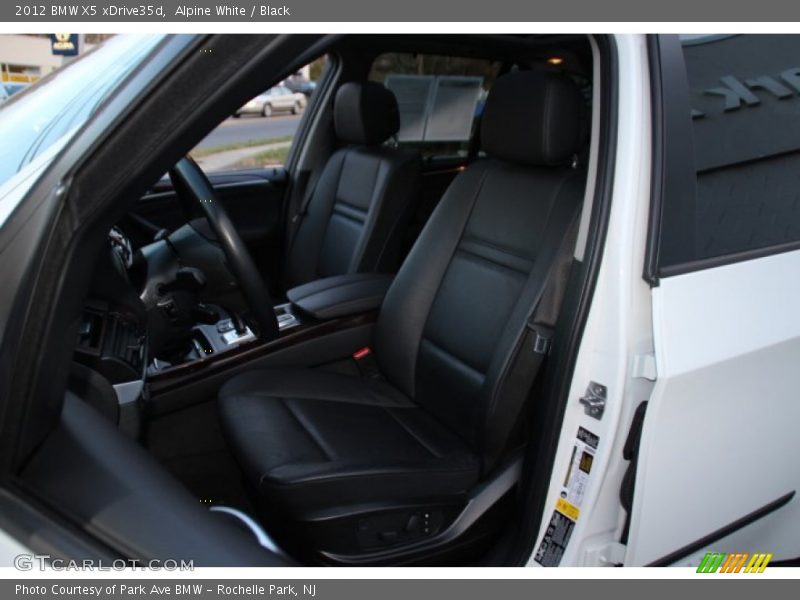 Alpine White / Black 2012 BMW X5 xDrive35d