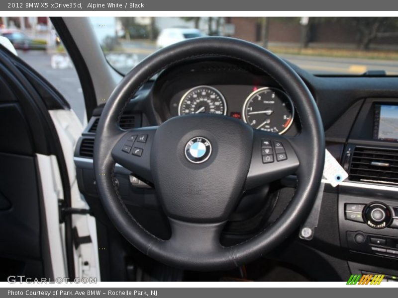 Alpine White / Black 2012 BMW X5 xDrive35d