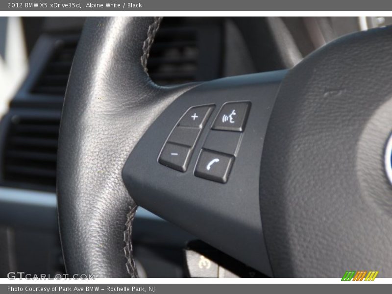 Alpine White / Black 2012 BMW X5 xDrive35d