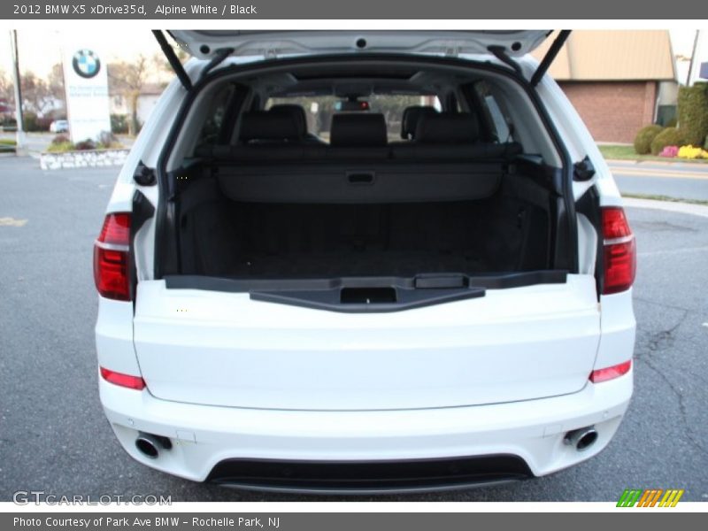 Alpine White / Black 2012 BMW X5 xDrive35d