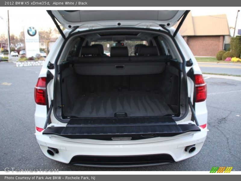 Alpine White / Black 2012 BMW X5 xDrive35d