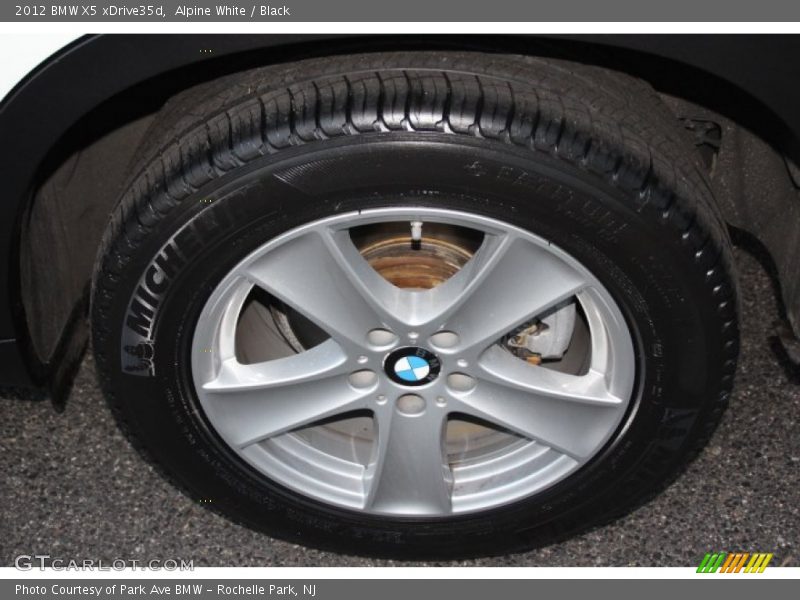 Alpine White / Black 2012 BMW X5 xDrive35d