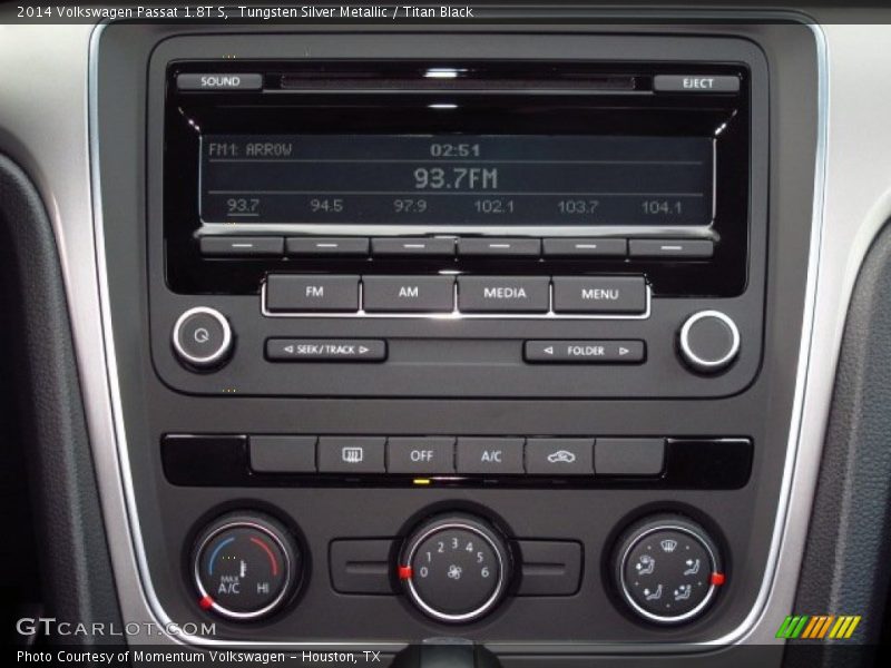 Tungsten Silver Metallic / Titan Black 2014 Volkswagen Passat 1.8T S
