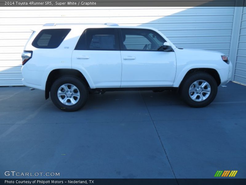 Super White / Graphite 2014 Toyota 4Runner SR5