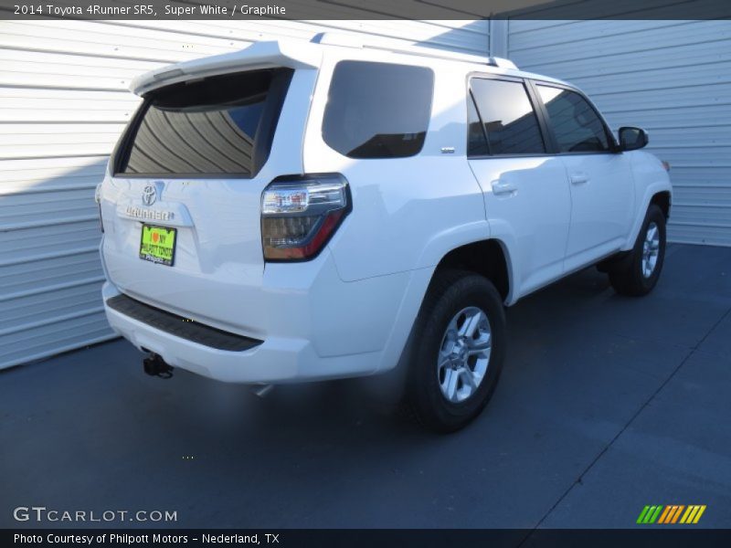 Super White / Graphite 2014 Toyota 4Runner SR5