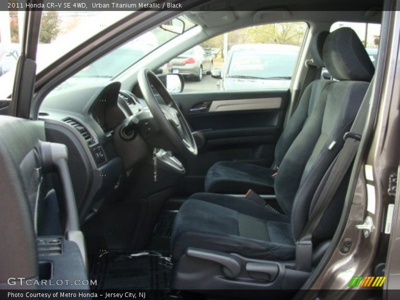 Urban Titanium Metallic / Black 2011 Honda CR-V SE 4WD