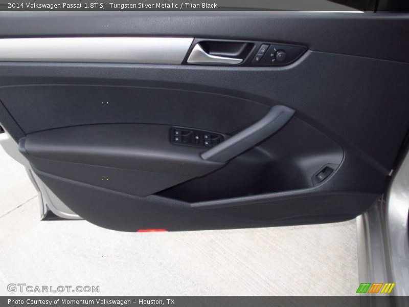 Tungsten Silver Metallic / Titan Black 2014 Volkswagen Passat 1.8T S