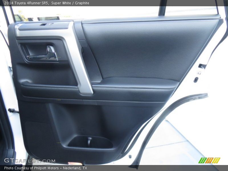 Super White / Graphite 2014 Toyota 4Runner SR5