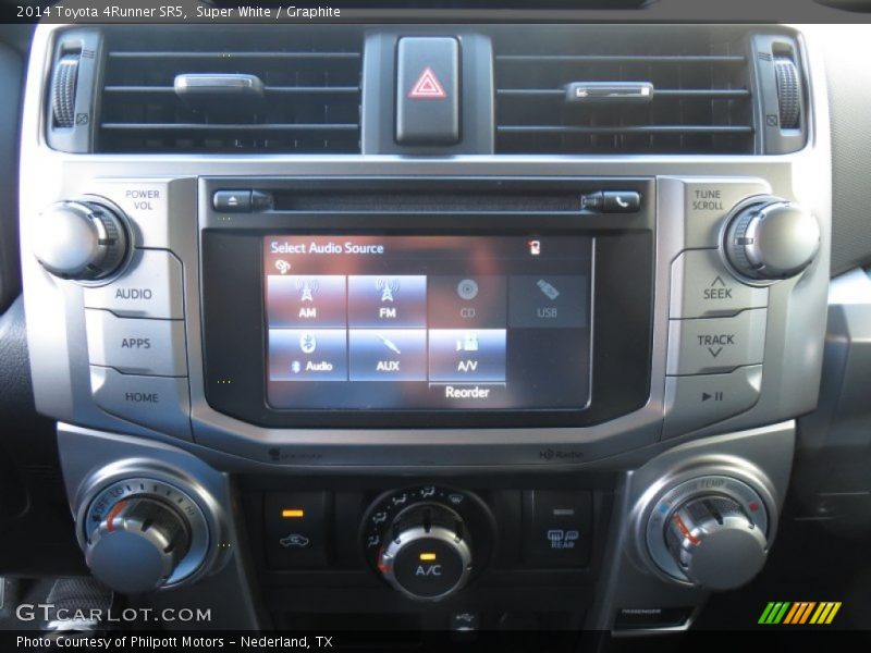 Super White / Graphite 2014 Toyota 4Runner SR5