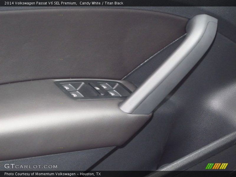 Candy White / Titan Black 2014 Volkswagen Passat V6 SEL Premium