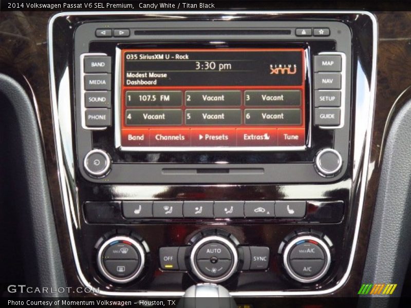 Candy White / Titan Black 2014 Volkswagen Passat V6 SEL Premium