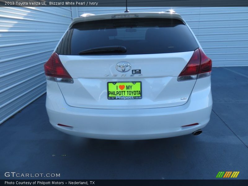 Blizzard White Pearl / Ivory 2013 Toyota Venza LE