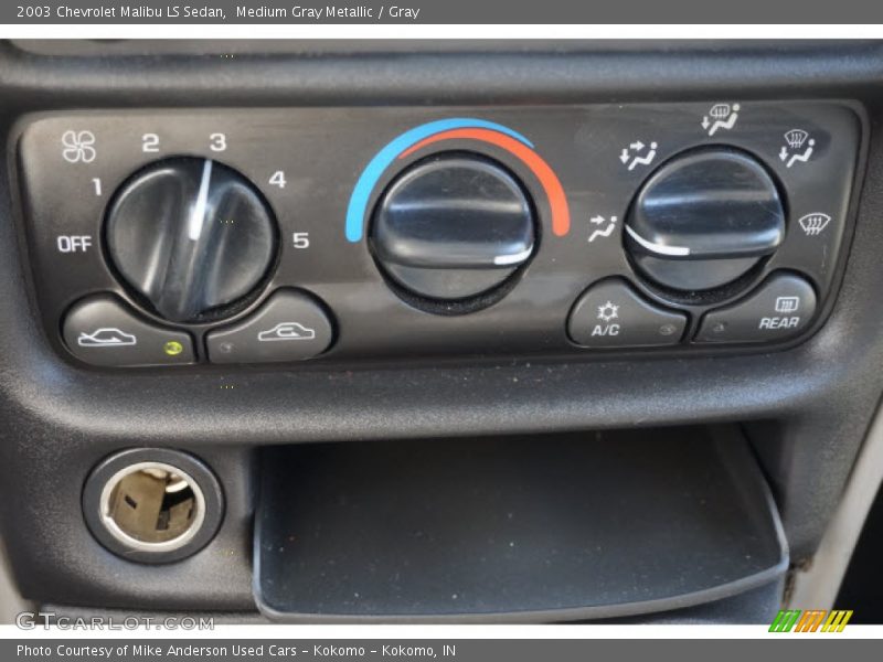 Medium Gray Metallic / Gray 2003 Chevrolet Malibu LS Sedan