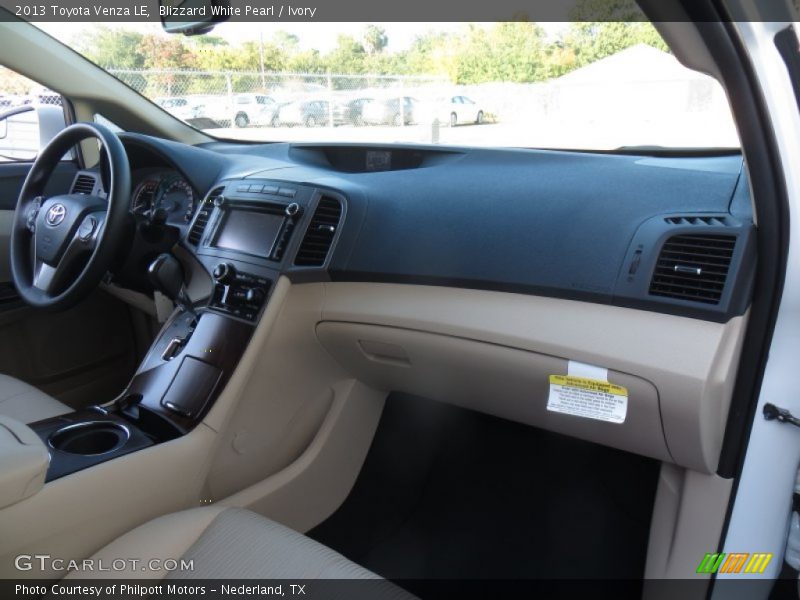 Blizzard White Pearl / Ivory 2013 Toyota Venza LE