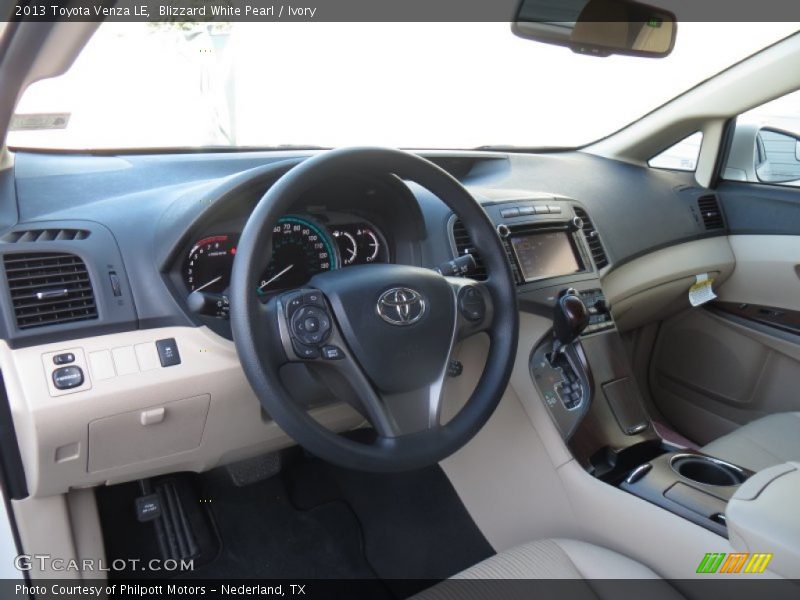Blizzard White Pearl / Ivory 2013 Toyota Venza LE