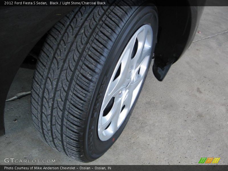 Black / Light Stone/Charcoal Black 2012 Ford Fiesta S Sedan