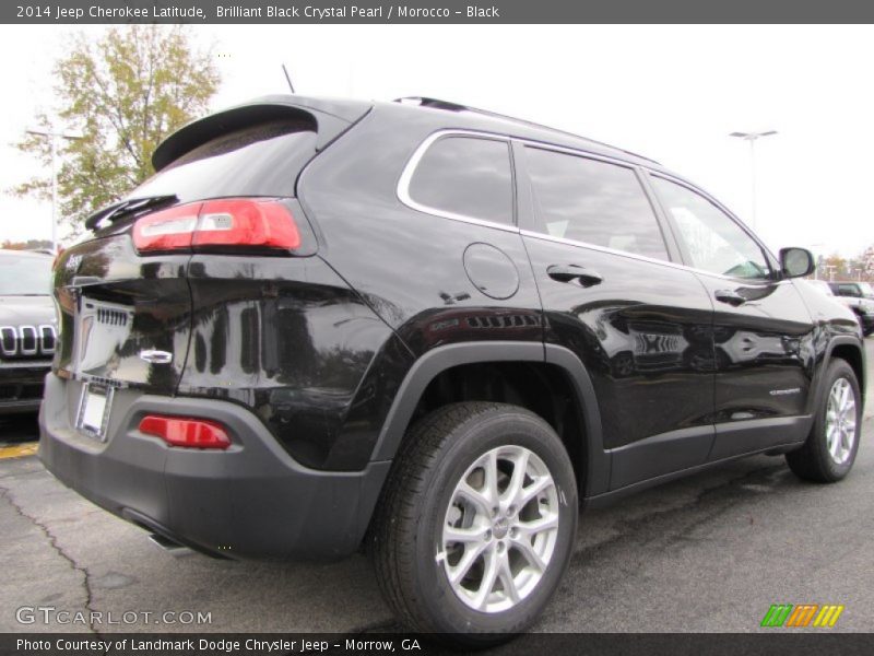 Brilliant Black Crystal Pearl / Morocco - Black 2014 Jeep Cherokee Latitude