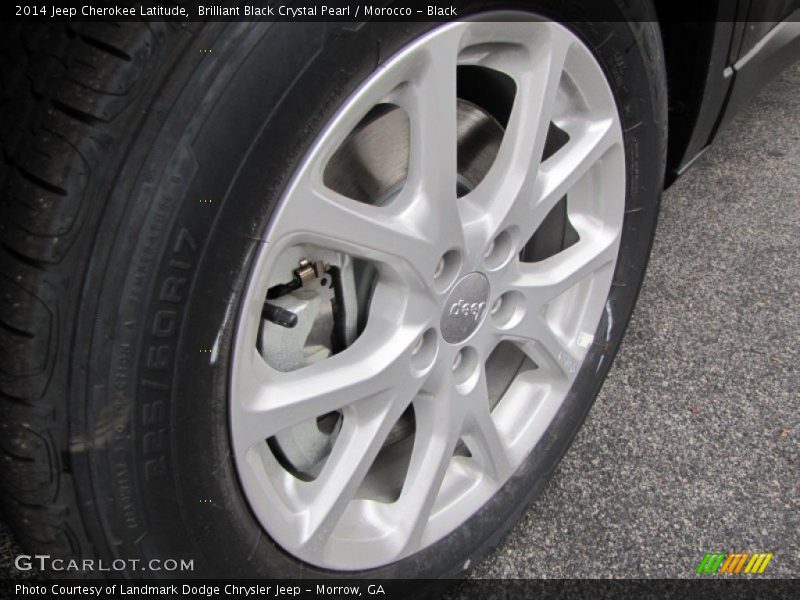  2014 Cherokee Latitude Wheel
