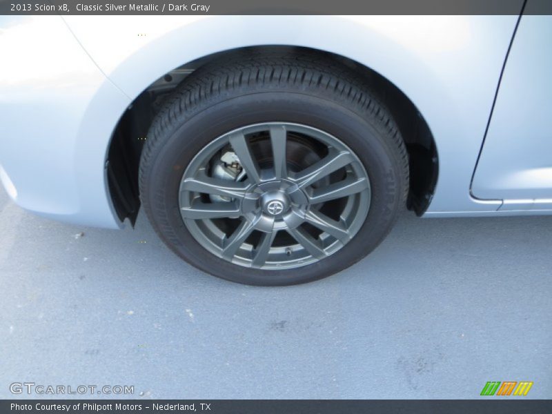 Classic Silver Metallic / Dark Gray 2013 Scion xB