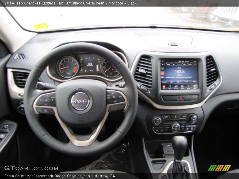 Dashboard of 2014 Cherokee Latitude
