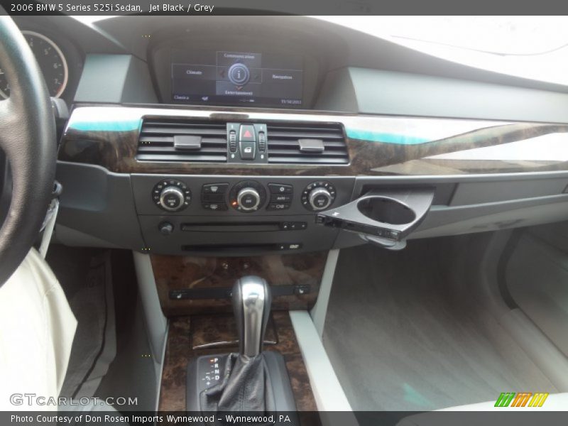 Jet Black / Grey 2006 BMW 5 Series 525i Sedan