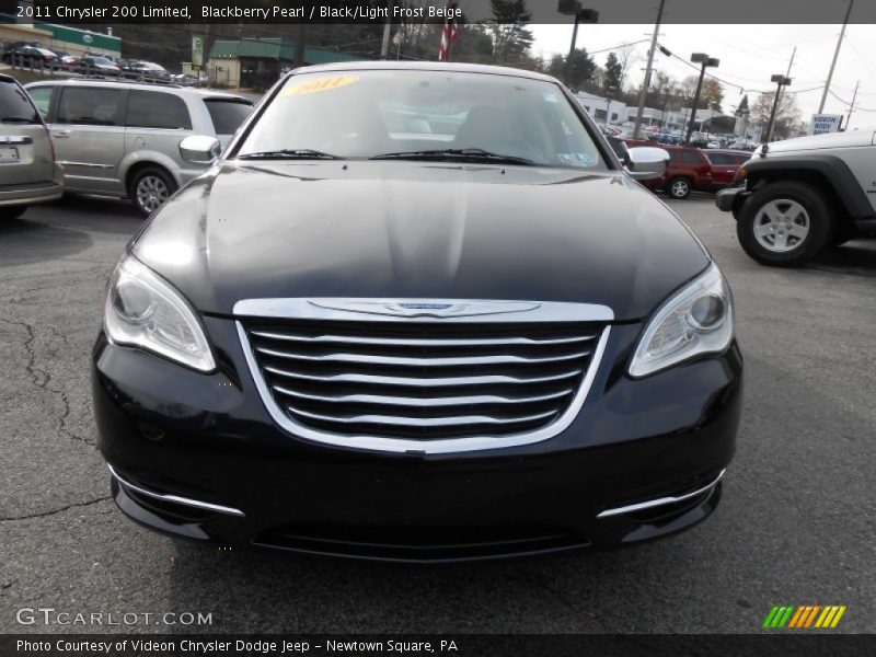 Blackberry Pearl / Black/Light Frost Beige 2011 Chrysler 200 Limited