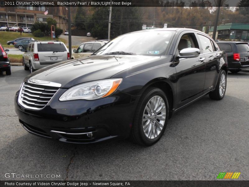 Blackberry Pearl / Black/Light Frost Beige 2011 Chrysler 200 Limited