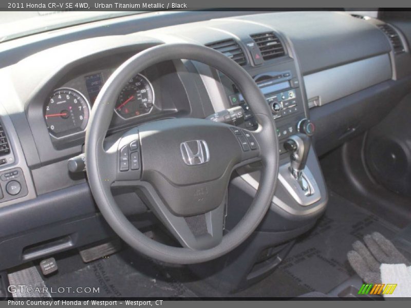 Urban Titanium Metallic / Black 2011 Honda CR-V SE 4WD