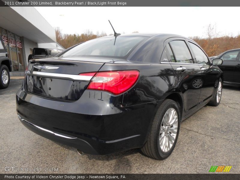Blackberry Pearl / Black/Light Frost Beige 2011 Chrysler 200 Limited