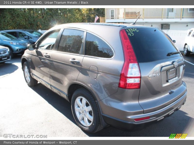 Urban Titanium Metallic / Black 2011 Honda CR-V SE 4WD