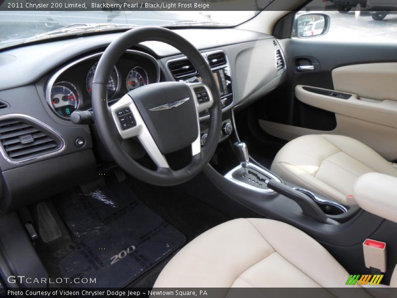 Blackberry Pearl / Black/Light Frost Beige 2011 Chrysler 200 Limited