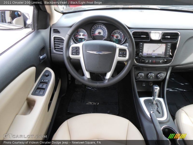Blackberry Pearl / Black/Light Frost Beige 2011 Chrysler 200 Limited
